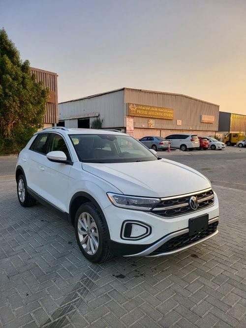 فولكس واجن T ROC