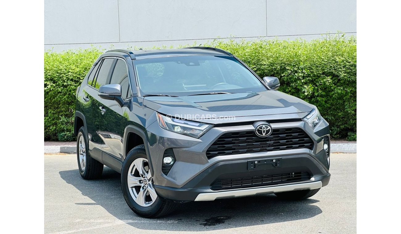 تويوتا هيلوكس Full option clean car like 0kmmiu