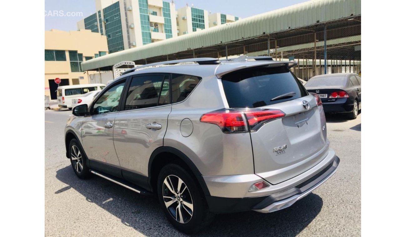 Toyota RAV4 2017 XLE Full Option For Urgent SALE