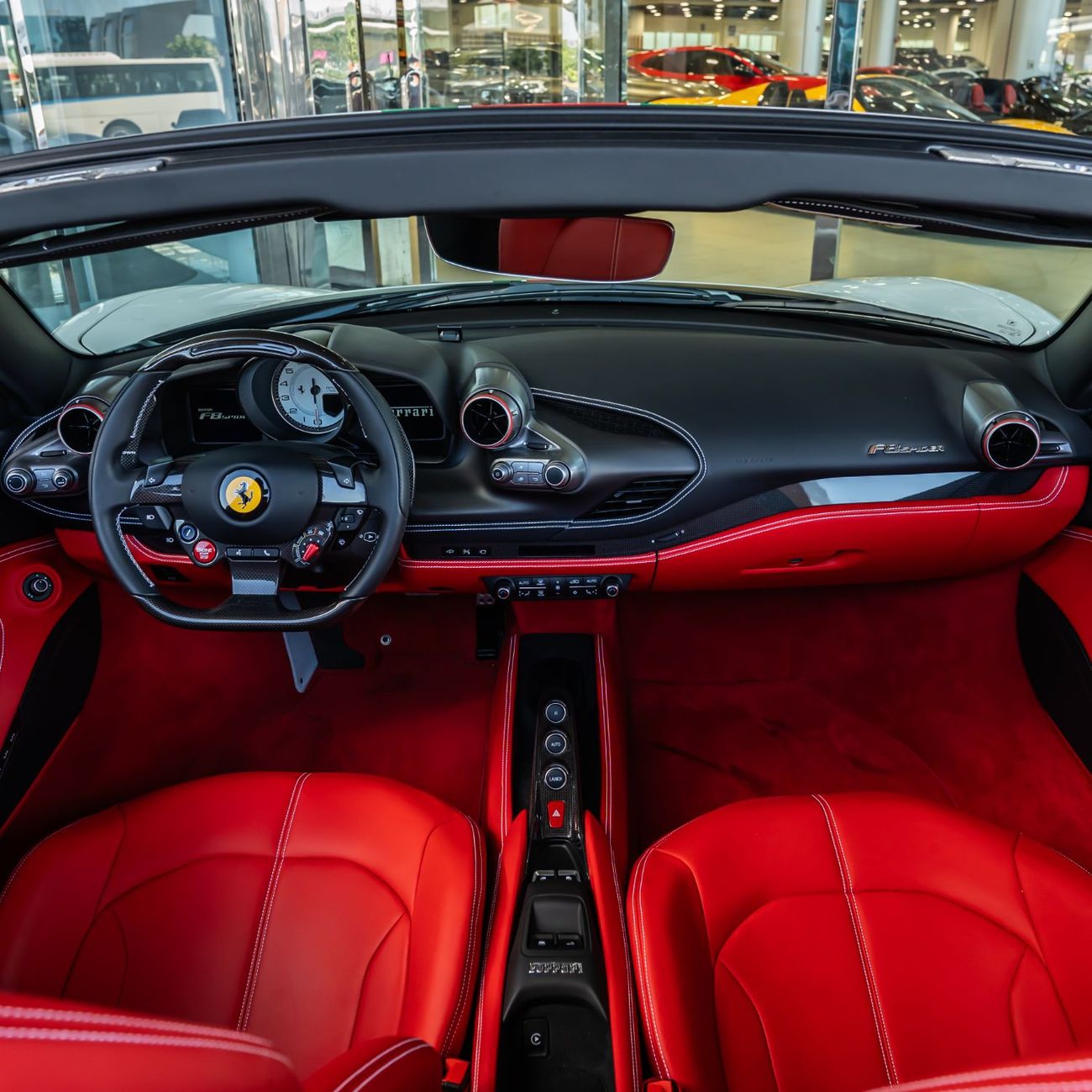 فيراري ف ٨ سبيدر 3.9T V8