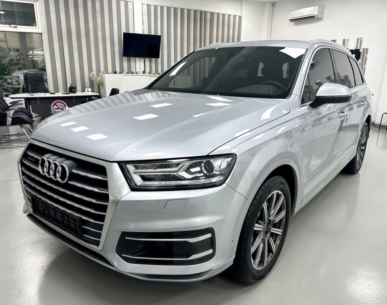 Audi Q7 45 TFSI quattro