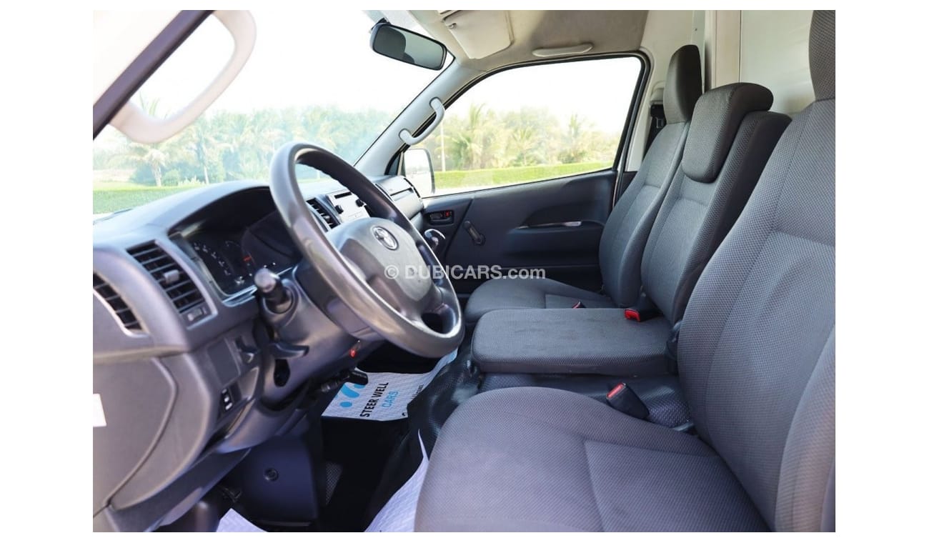 Toyota Hiace High Roof Chiller Van | Excellent Condition | GCC Specs