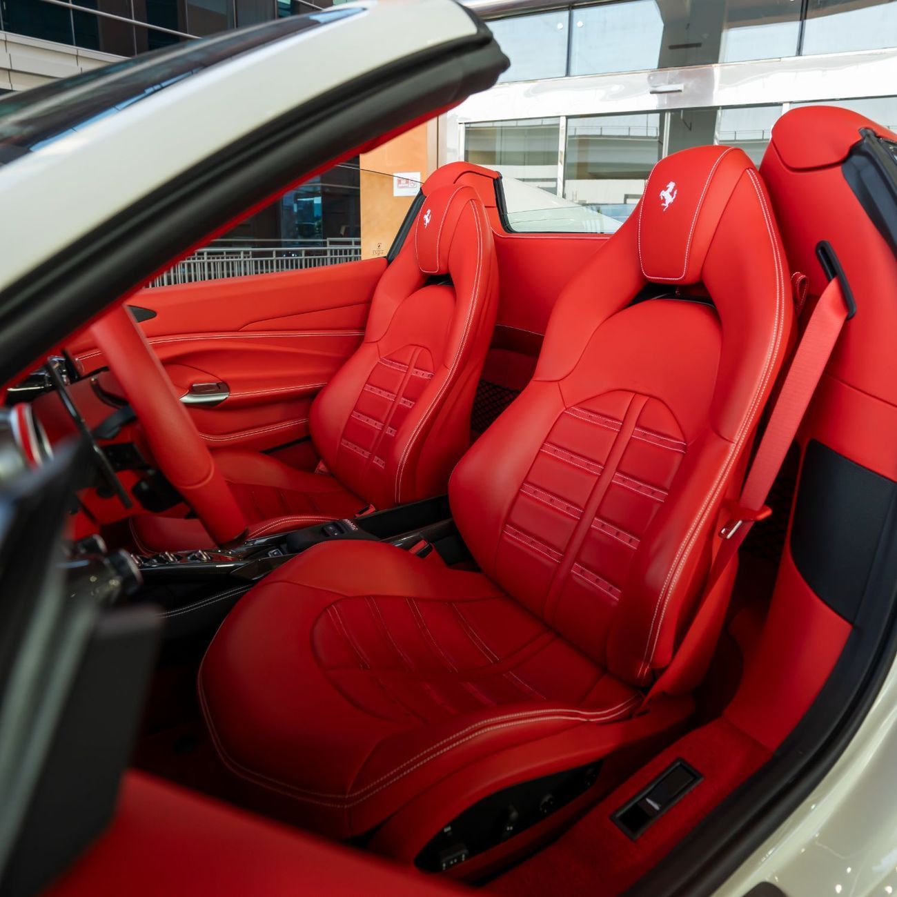 فيراري ف ٨ سبيدر STD 3.9T V8
