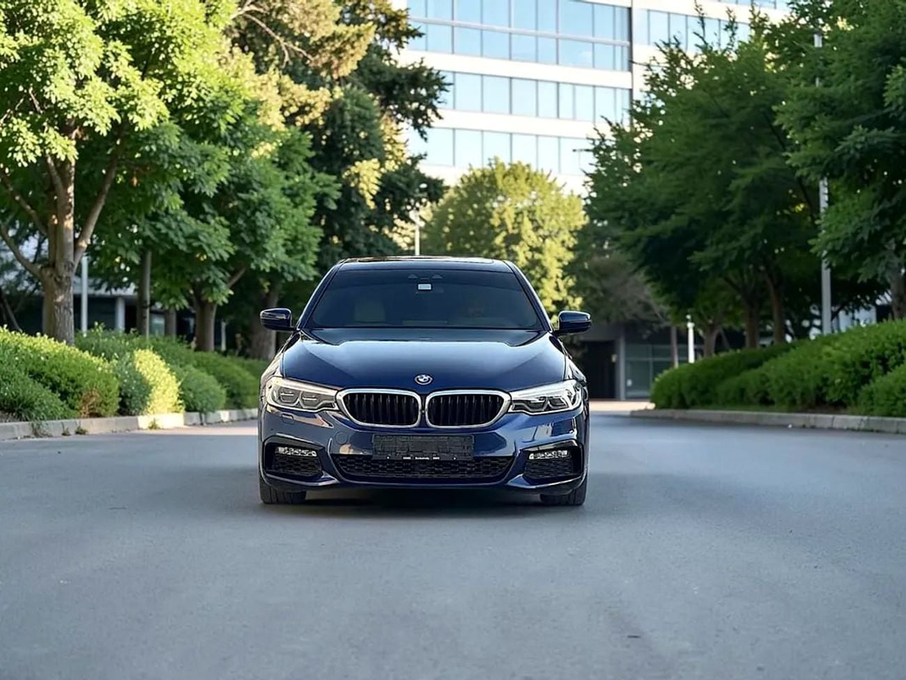 بي أم دبليو 540i 2,613 P.M | 540 M-KIT | 3.0L V6 | GCC | | LOW MILAGE Original paint