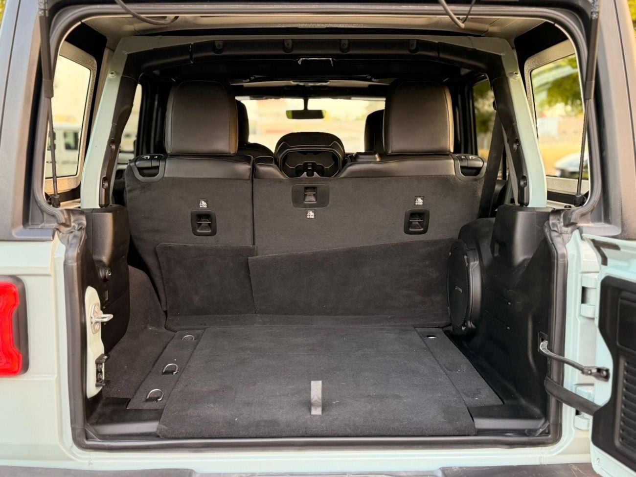 Jeep Wrangler SAHARA