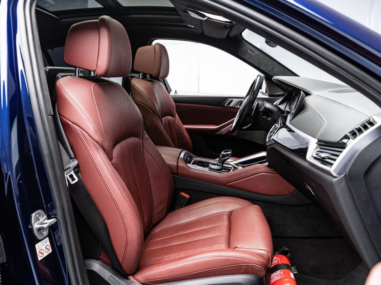 بي أم دبليو X6 2022 BMW X6 M50i, 4.4L TC V8, AWD,  530bhp, 8 Speed Automatic