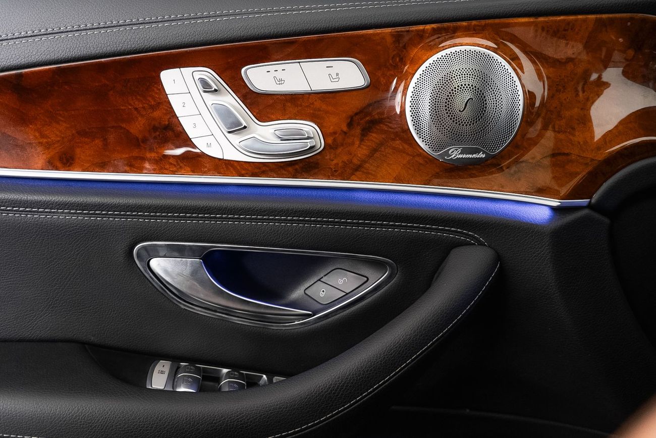 Mercedes-Benz E 400 3.0 V6