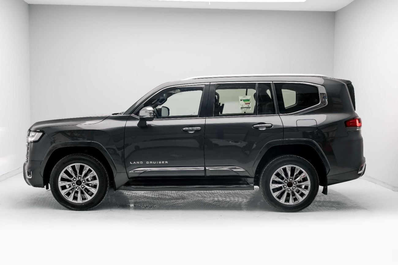 تويوتا لاند كروزر VX 3.3L - Grey Metallic Inside Black | Export Only
