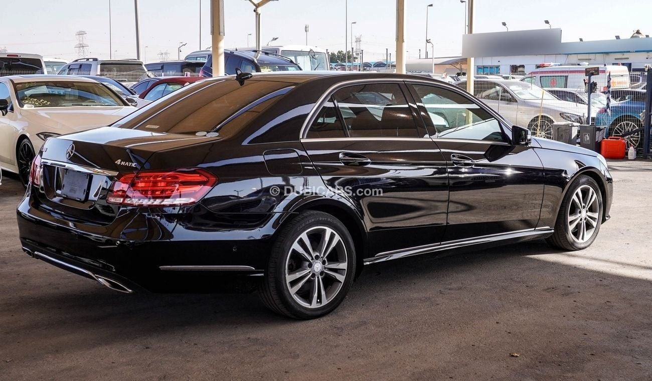 مرسيدس بنز E300 4 Matic