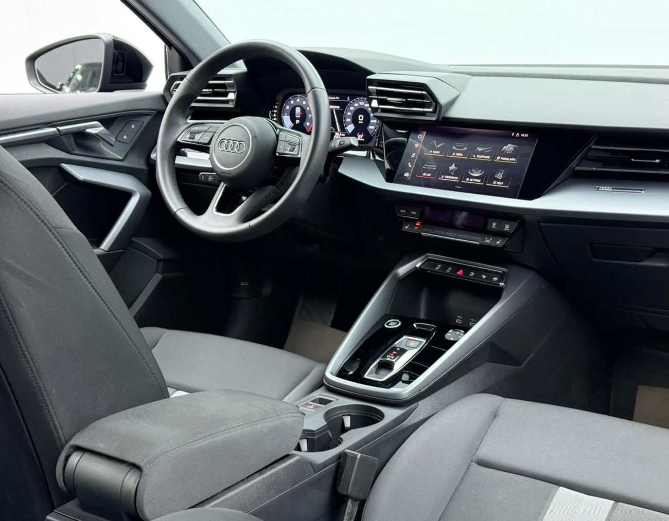 Audi A3 35 TFSI 1.4L 2025 Audi A3 35 TFSI, Audi Warranty+Service Contract, like new, GCC