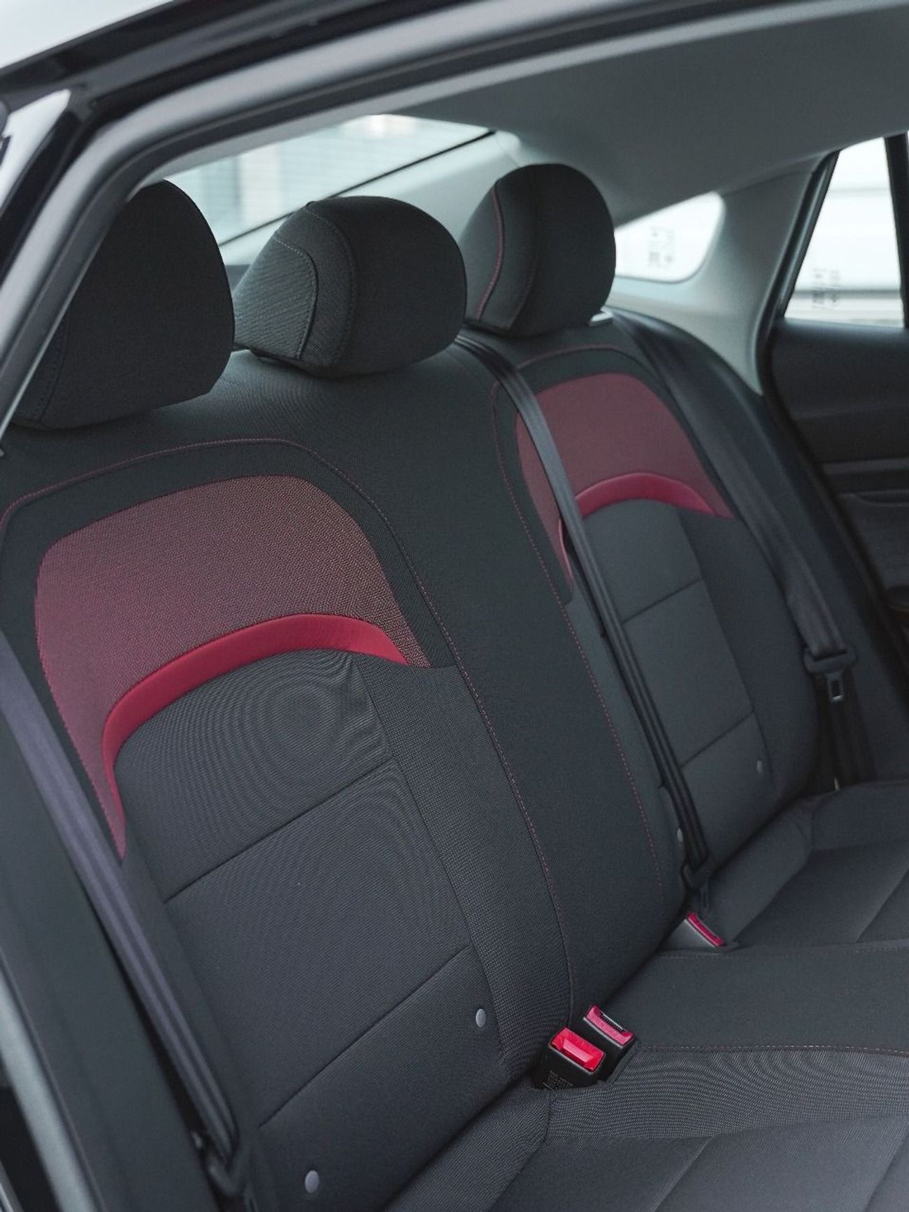 MG GT 0% DP EMI 1,100 MG GT  ST-6 Years / 200,000KM @ Official dealer