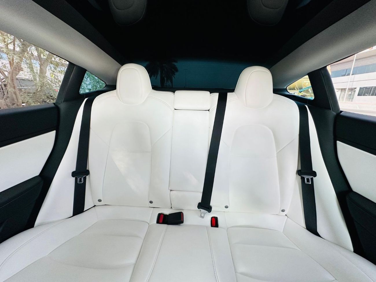 Tesla Model 3 Long Range AED 2,300 P.M TESLA MODEL 3 2021 PERFORMANCE DUAL MOTOR GCC UNDER WARRANTY