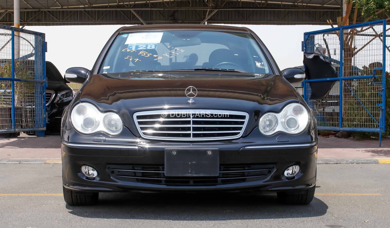Mercedes-Benz C 230