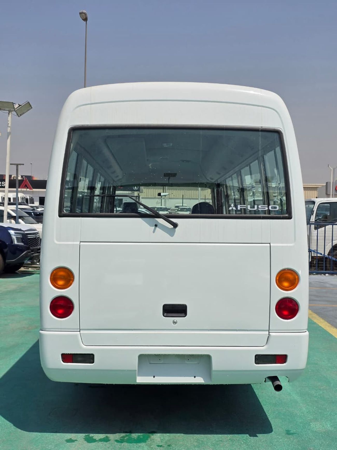 ميتسوبيشي روزا