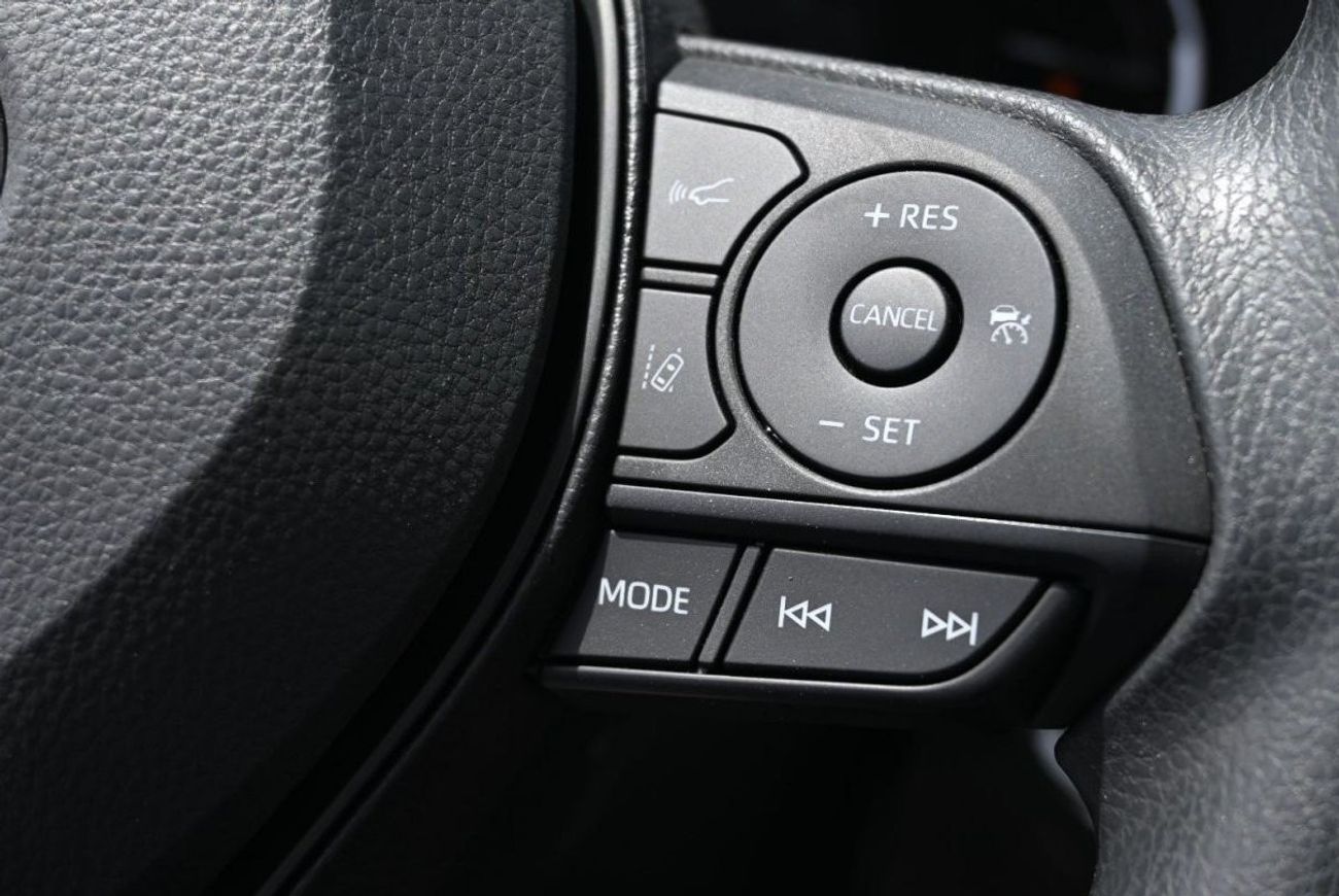 تويوتا راف ٤ Toyota RAV4 Adventure 2.5L Petrol, CUV AWD 5Doors Color White Model 2023