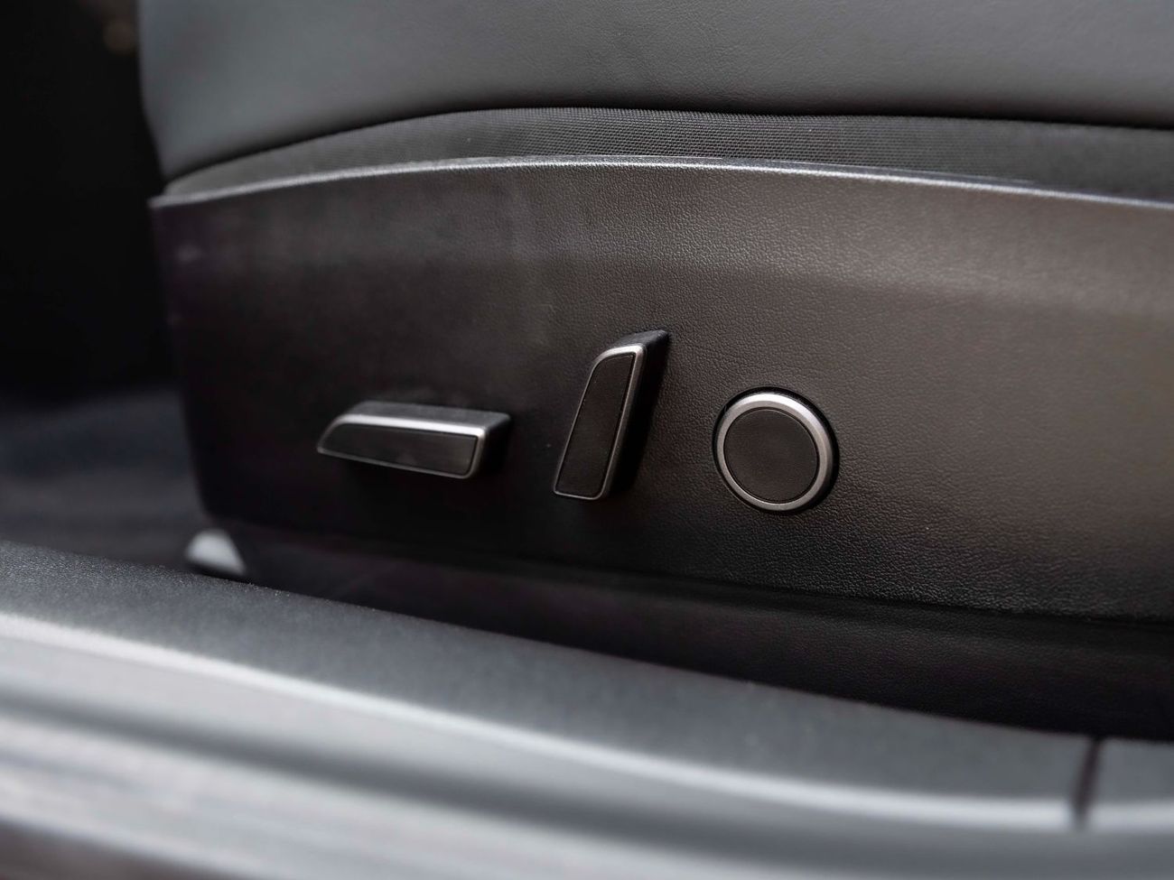 Tesla Model 3 Long Range (AWD)