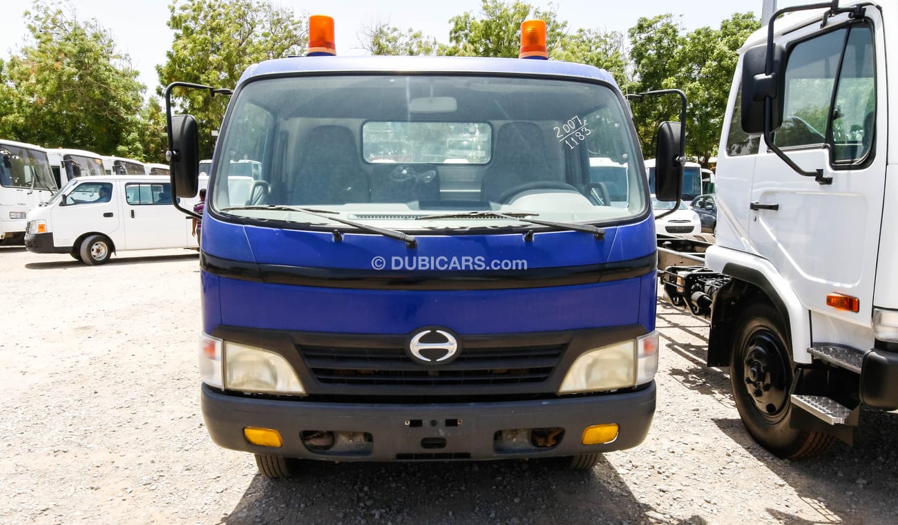 Hino 300 Recovery 1183