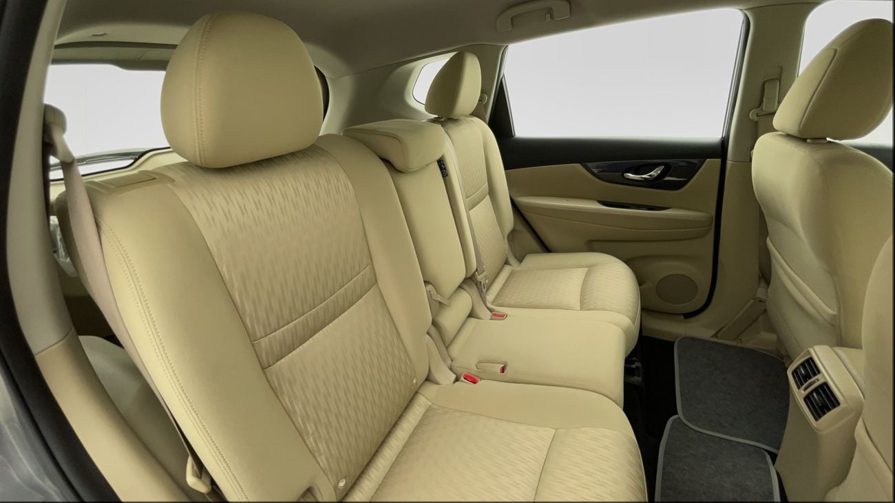 نيسان إكس تريل S 2.5 | بدون دفعة مقدمة | اختبار القيادة في المنزل