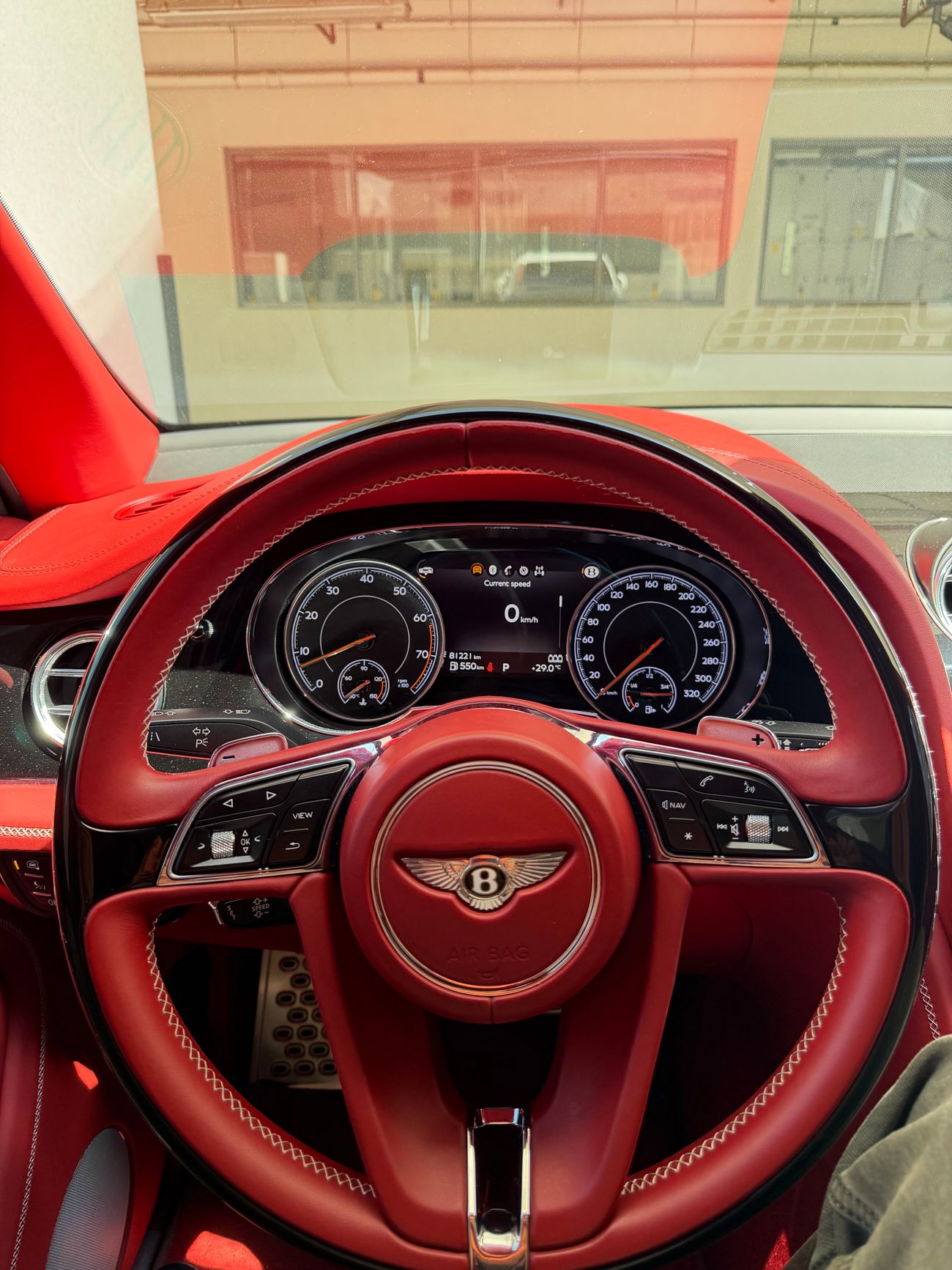 بنتلي بينتايجا