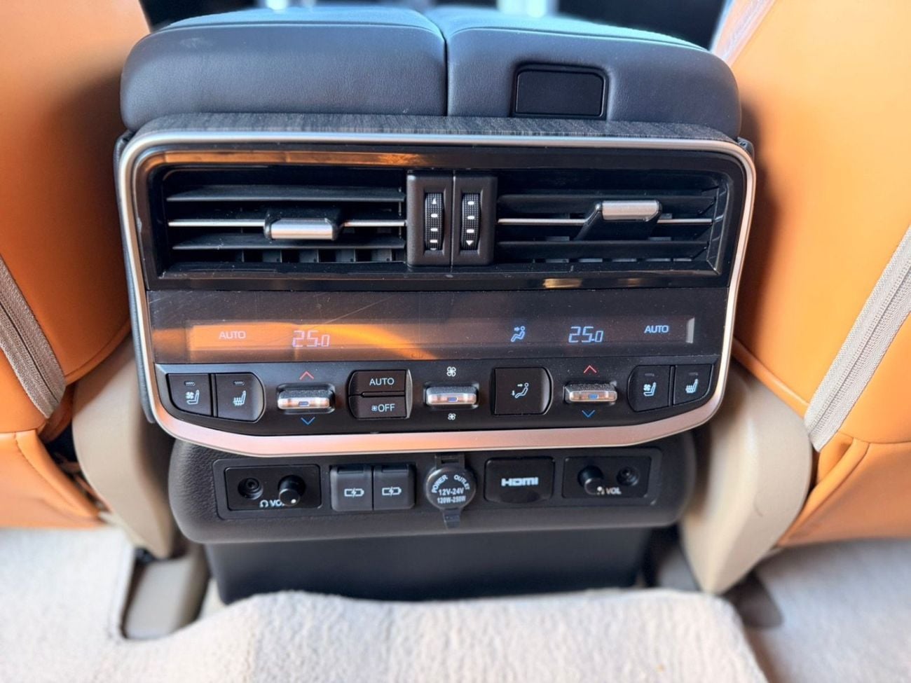 Toyota Land Cruiser GXR