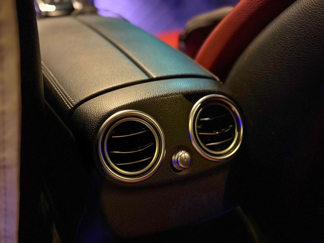 مرسيدس بنز C 200 