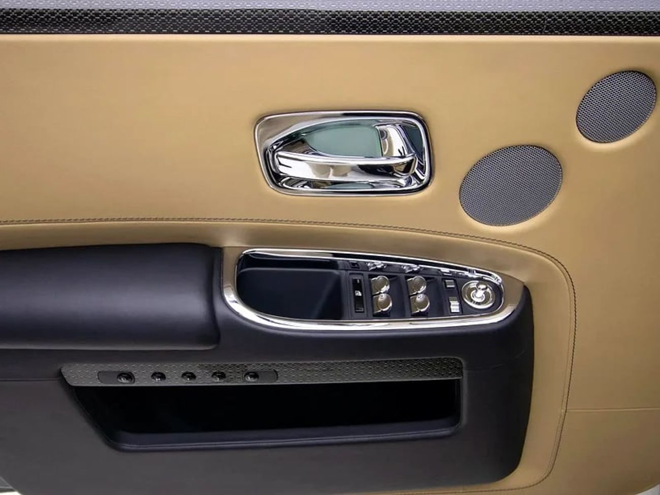 رولز رويس جوست AGMC | Service Contract | 4 buttons starlights!