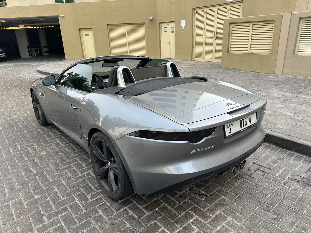 جاكوار F Type