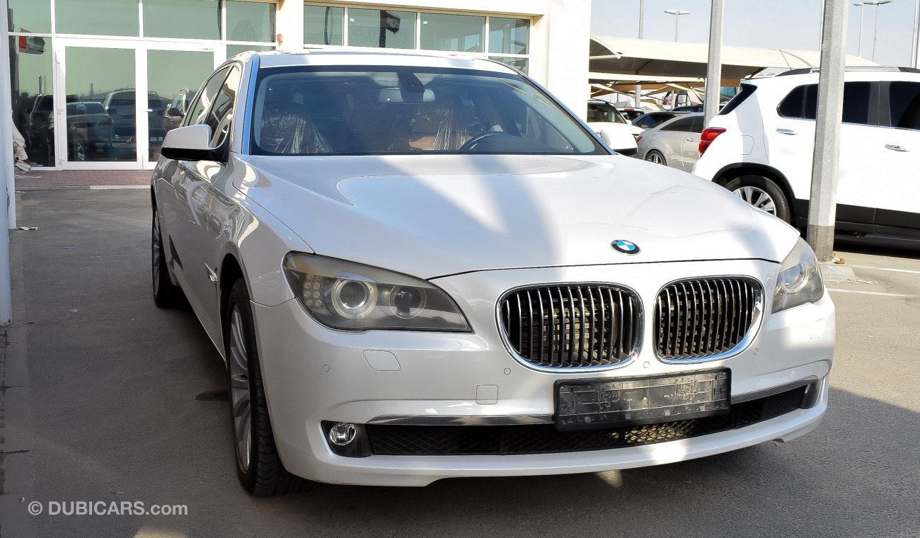 بي أم دبليو 730 Li