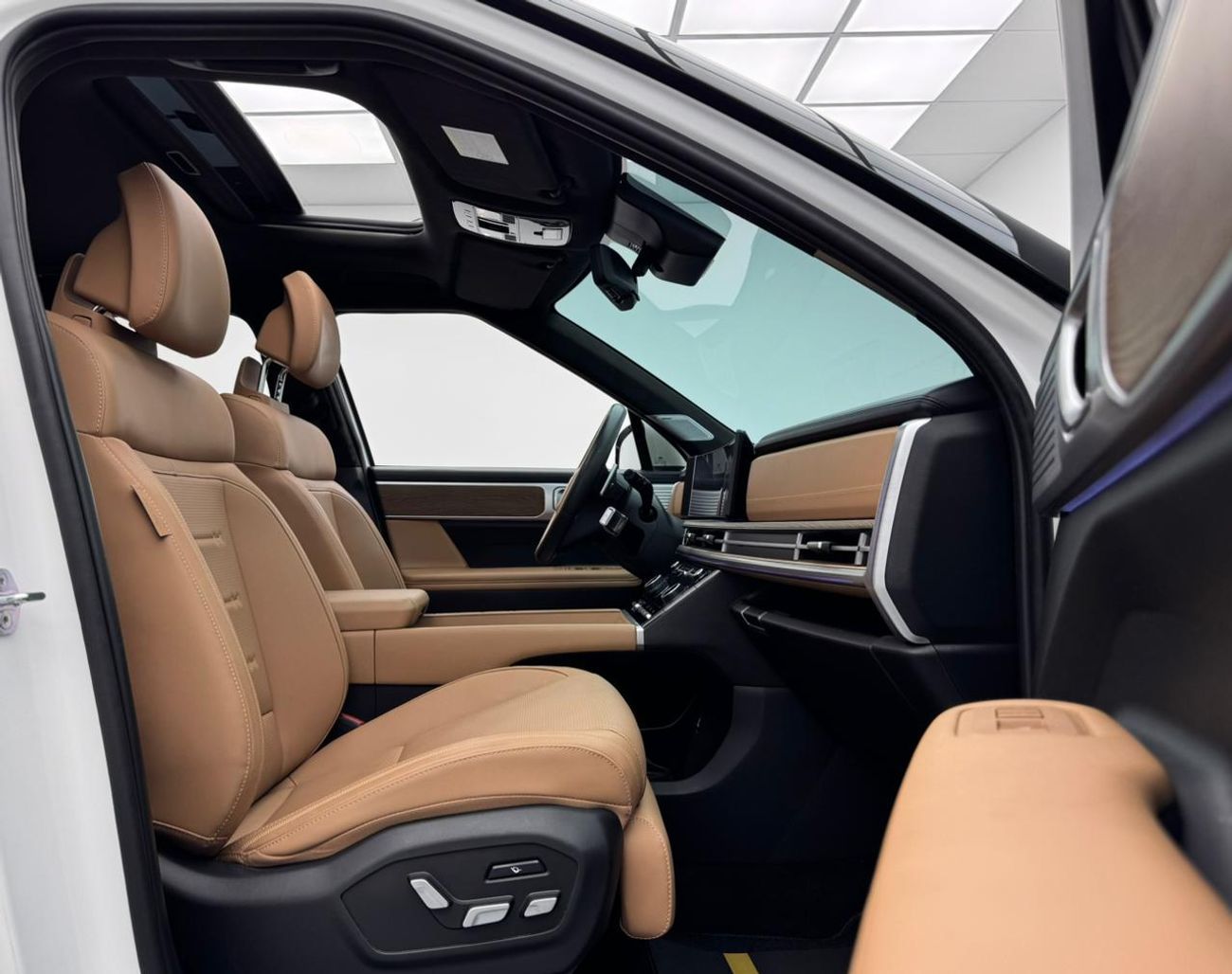 هيونداي سانتا في 2024 Hyundai Santa Fe Calligraphy, 2029 Hyundai Warranty + Service Pack, 7 Seater, Fully Loaded, GCC