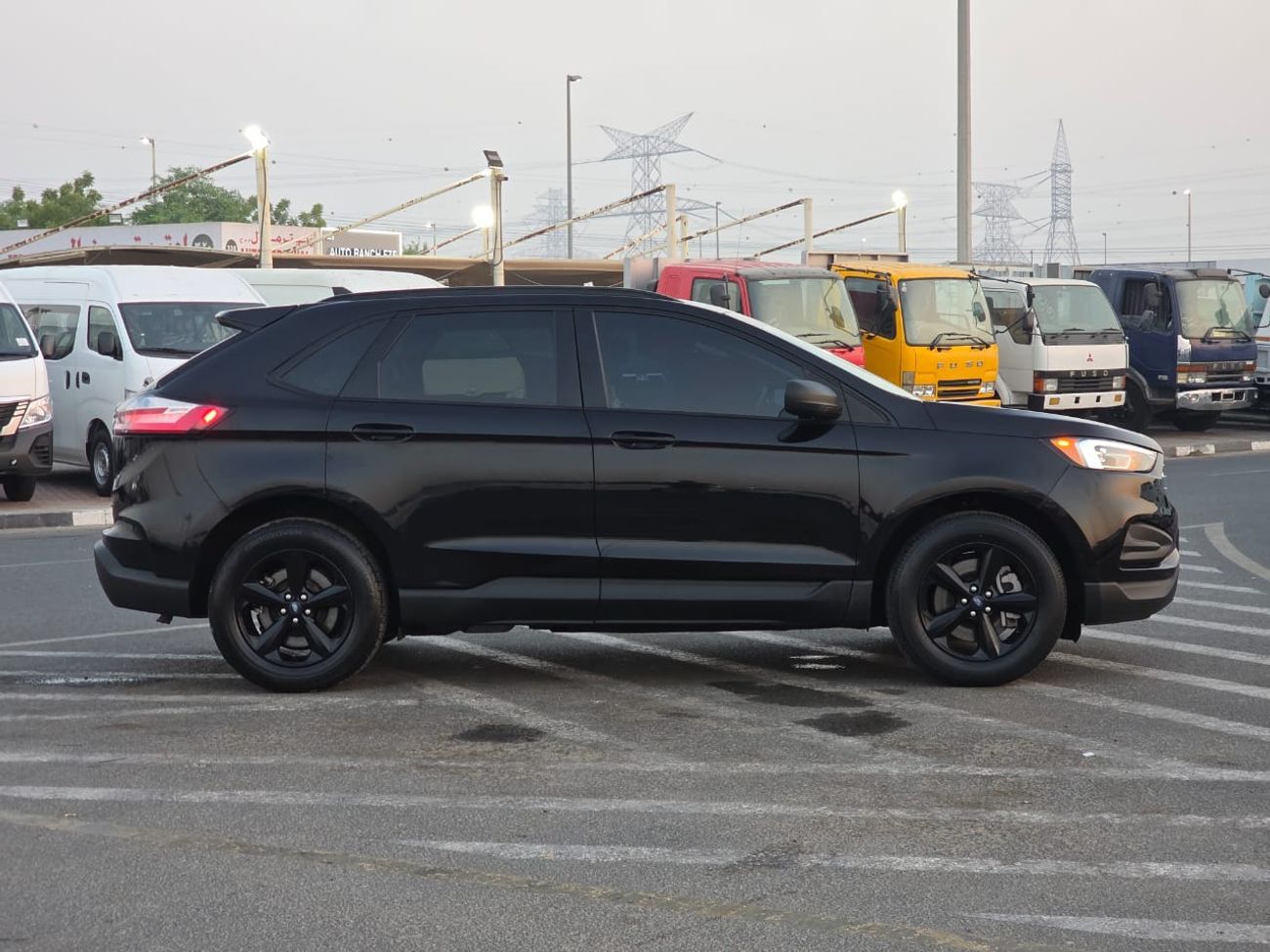 Ford Edge 2022 Model 2.0L turbo engine AWD , Push button and leathers
