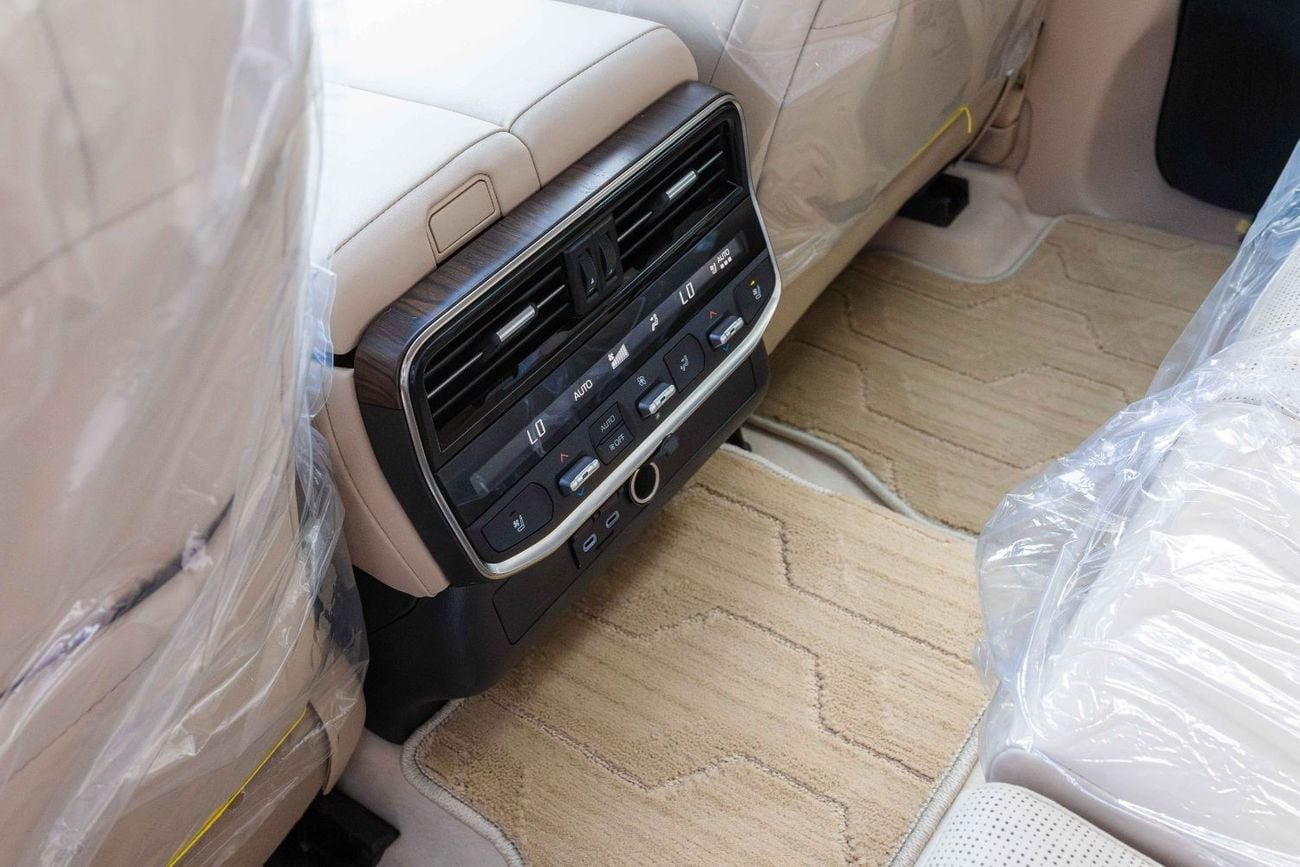 Toyota Land Cruiser VXR