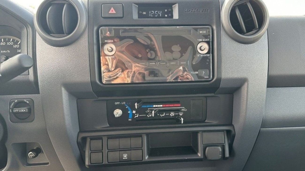 Toyota Land Cruiser 70 TOYOTA LAND CRUISER LC76 4.2D MT MY2024 – WHITE