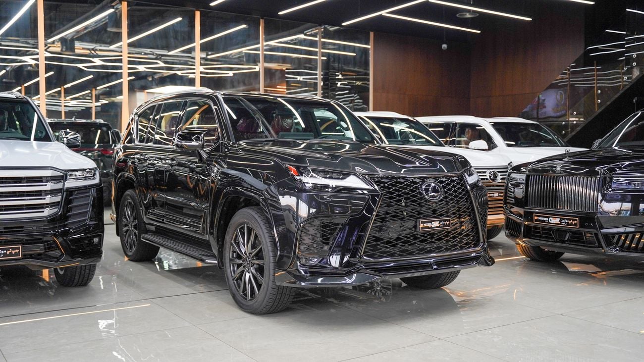 Lexus LX 700h