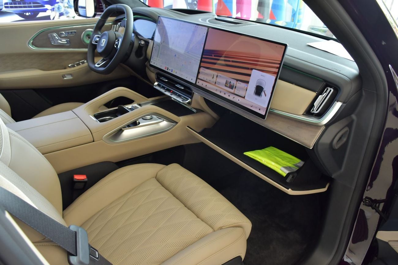 زيكر 8X 70Kwh Ultra  Factory Direct Export