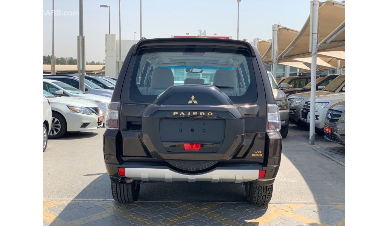 ميتسوبيشي باجيرو Mitsubishi Pajero GLS 2019 V6 3.0L Sunroof Ref#552