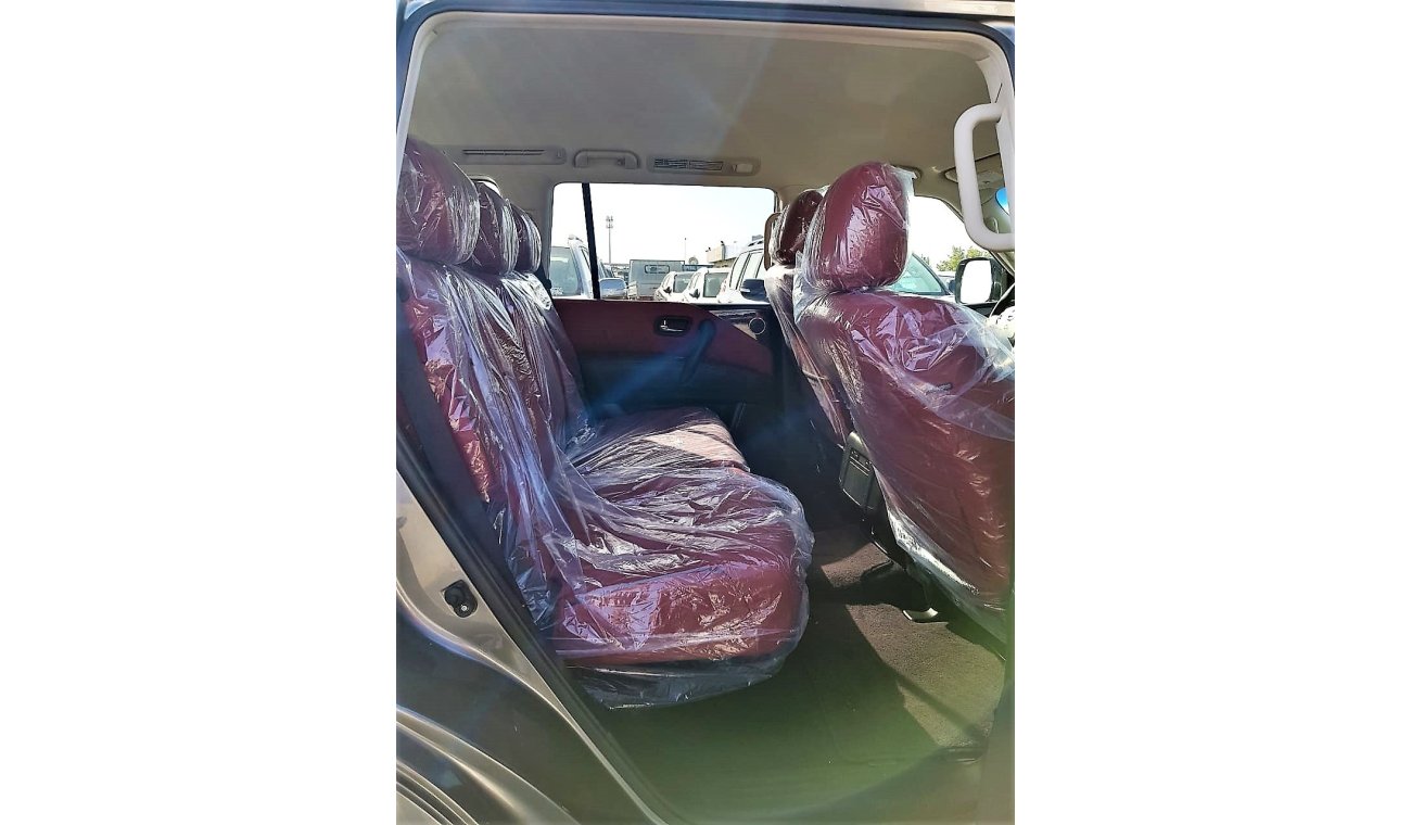 Nissan Patrol Leather seats - DVD - Full Option