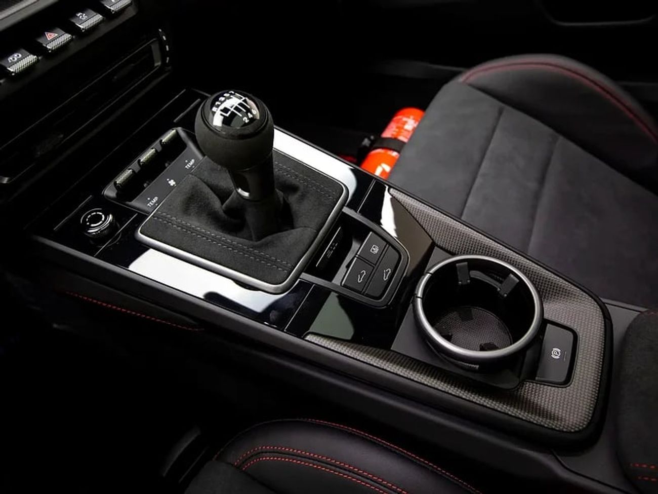 بورش 911 Carrera GTS 3.0L (475 HP) Coupe