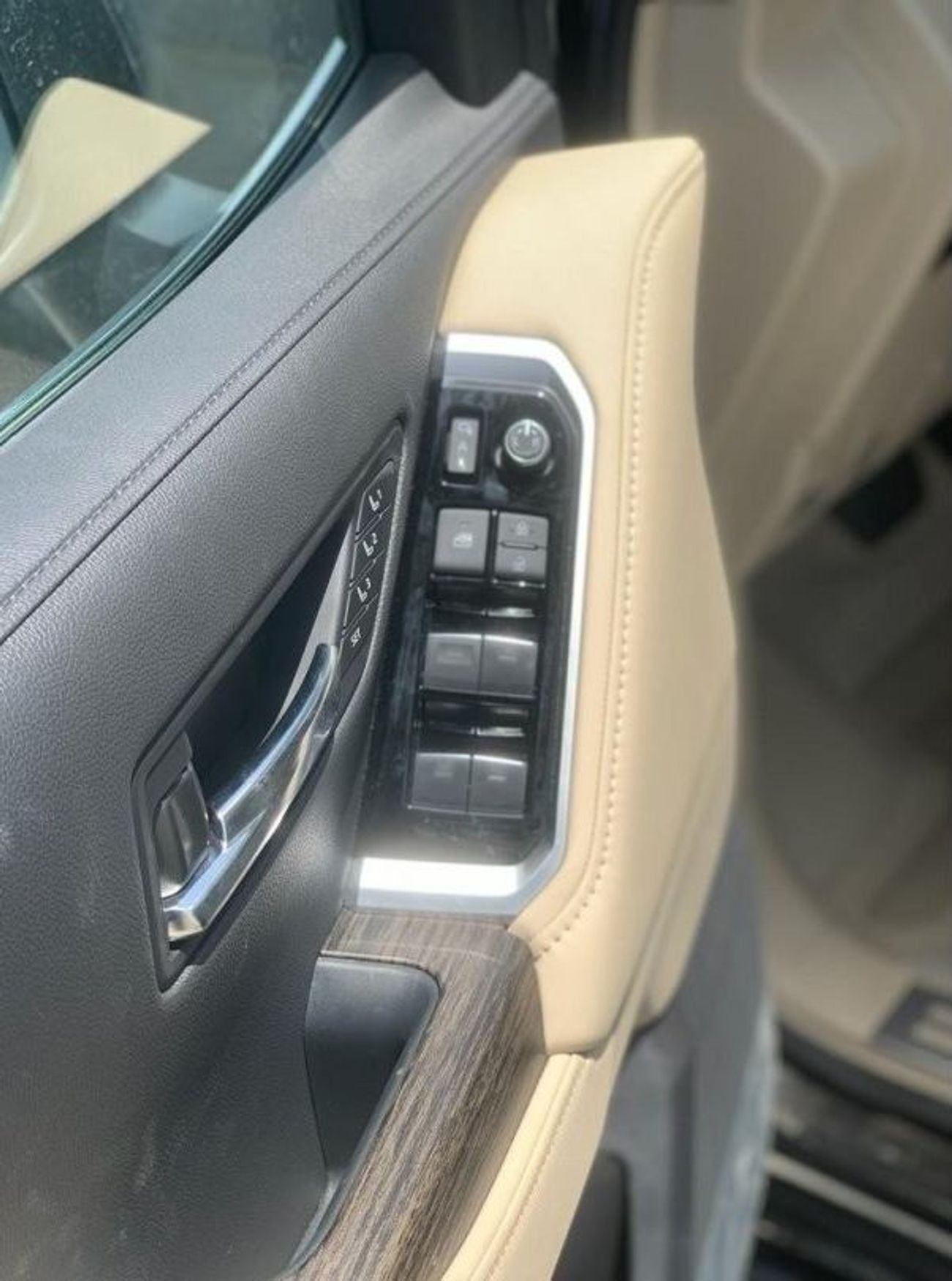 Toyota Land Cruiser VX