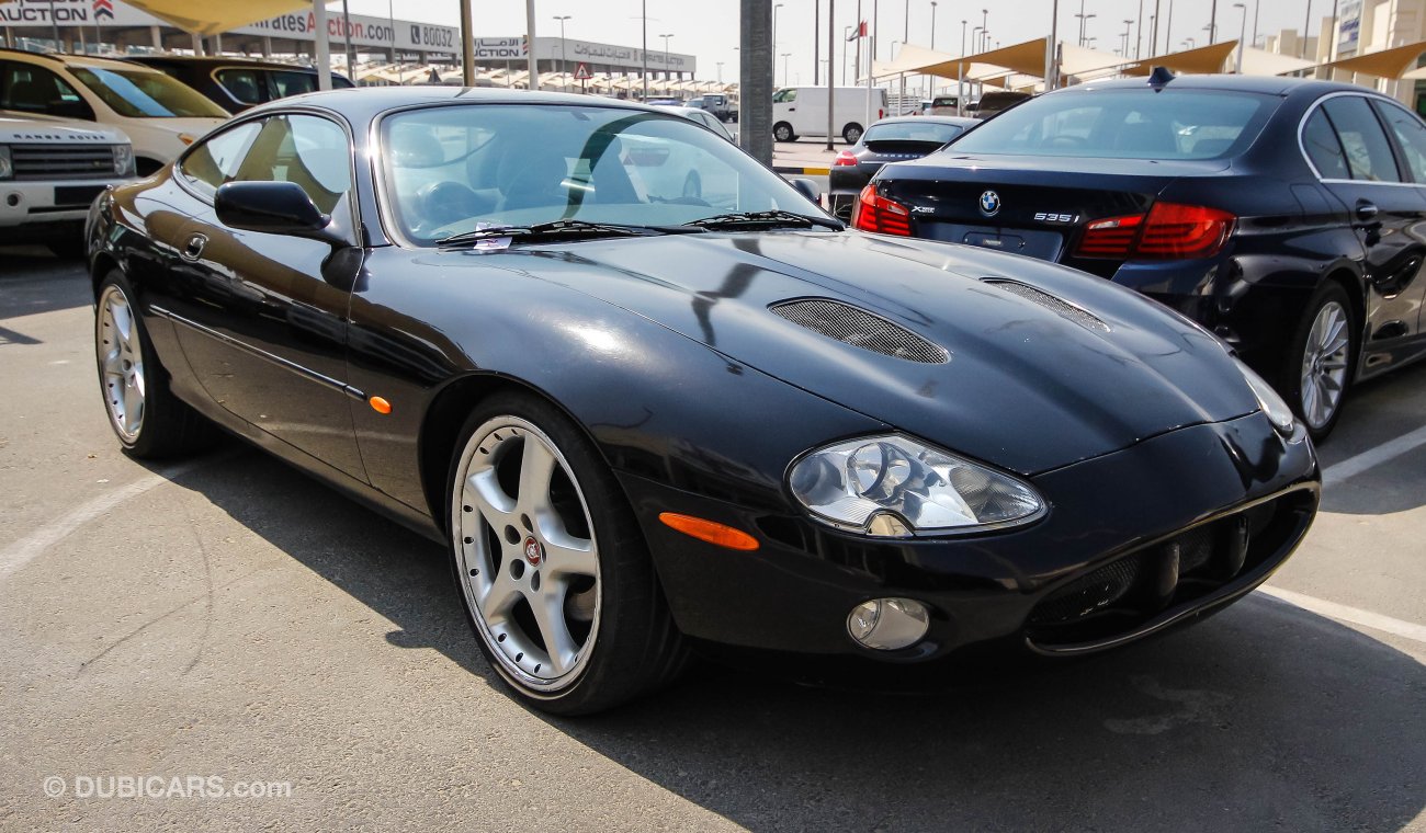 Jaguar XKR