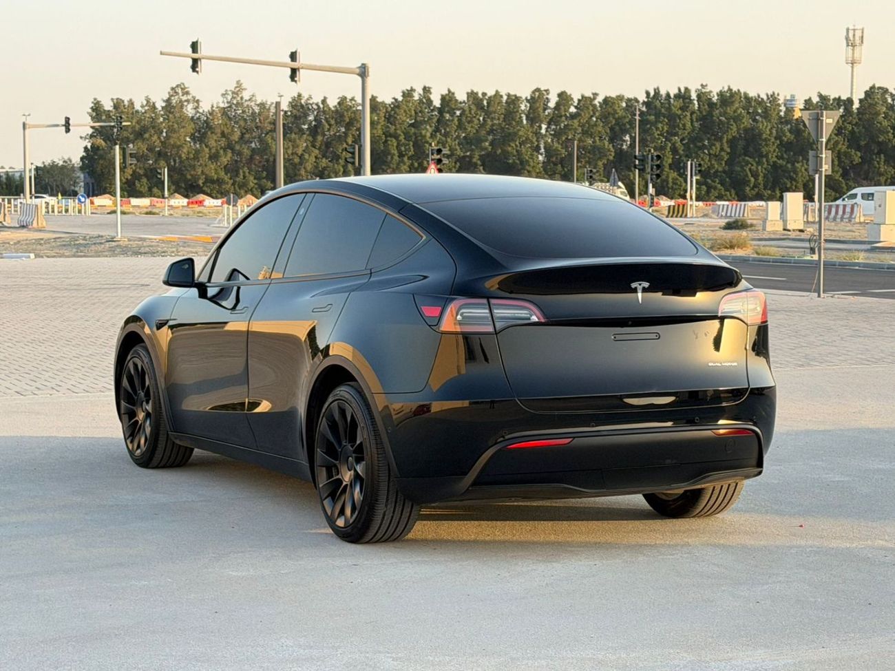 تسلا موديل Y Long Range (AWD)