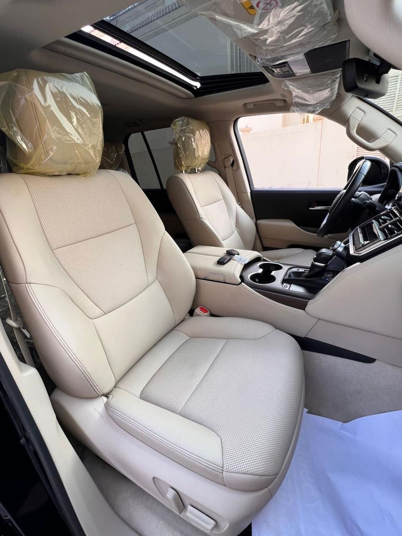 Toyota Land Cruiser GXR 2022 Model LHD V6 LC300 Full Option GCC Specification