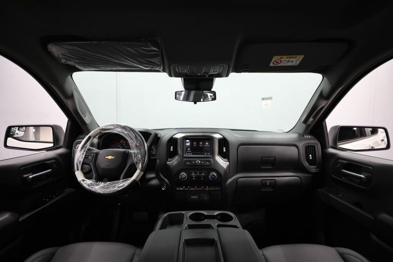 Chevrolet Silverado V8 5.3L 355 Hp 4X4 | GCC | Brand New | AED 3,550 monthly with 0% Down-Payment | Under Warranty | Ref