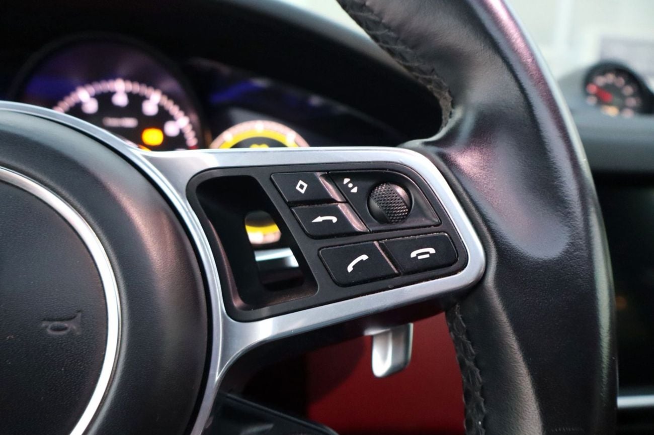 Porsche Cayenne STANDARD