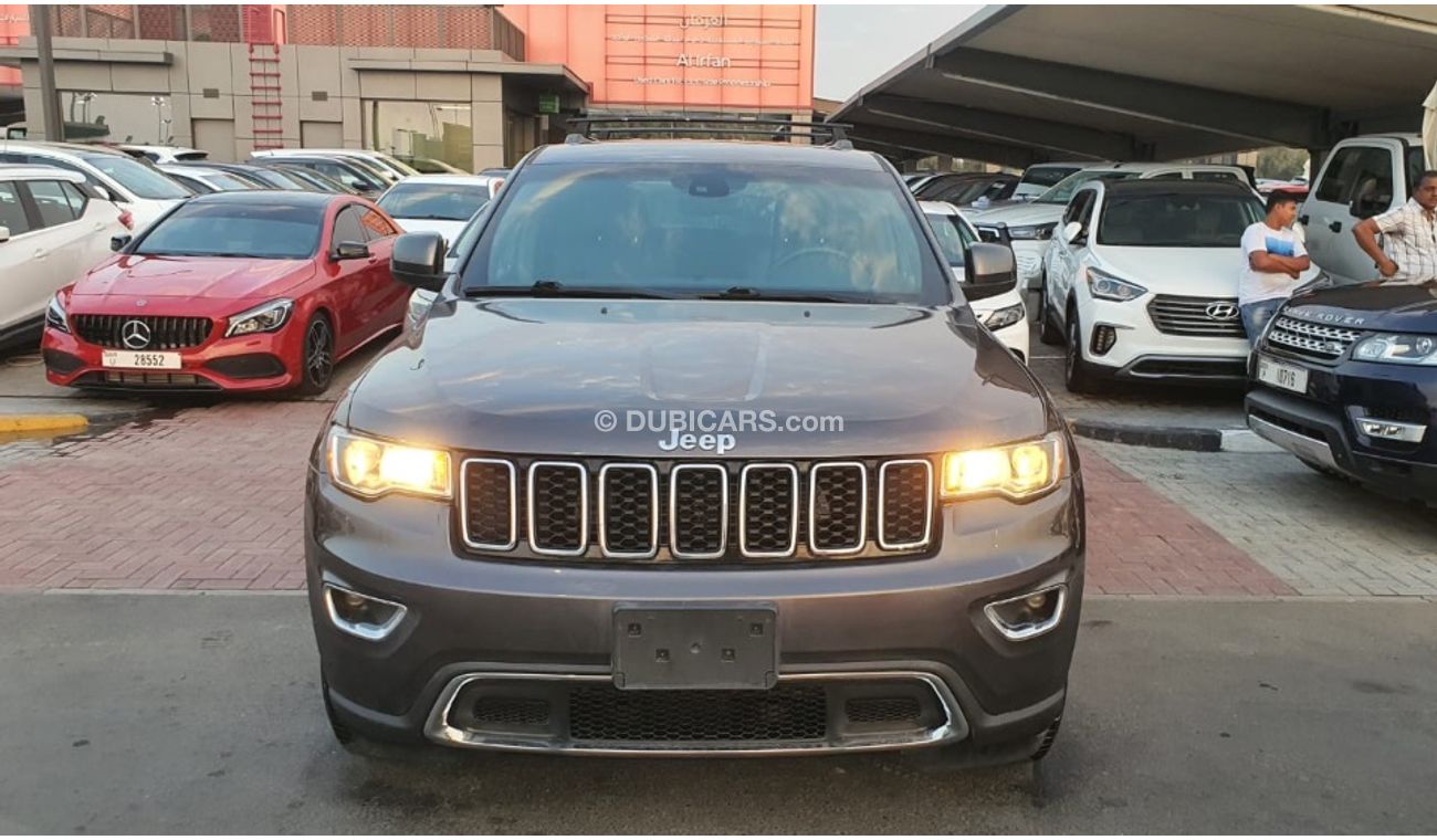 Jeep Grand Cherokee Laredo