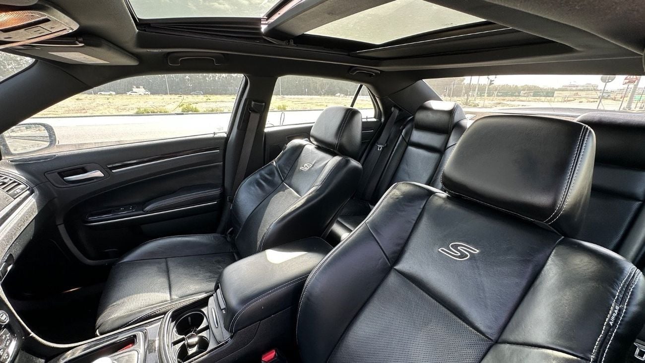 Chrysler 300s 5.7L Hemi V8