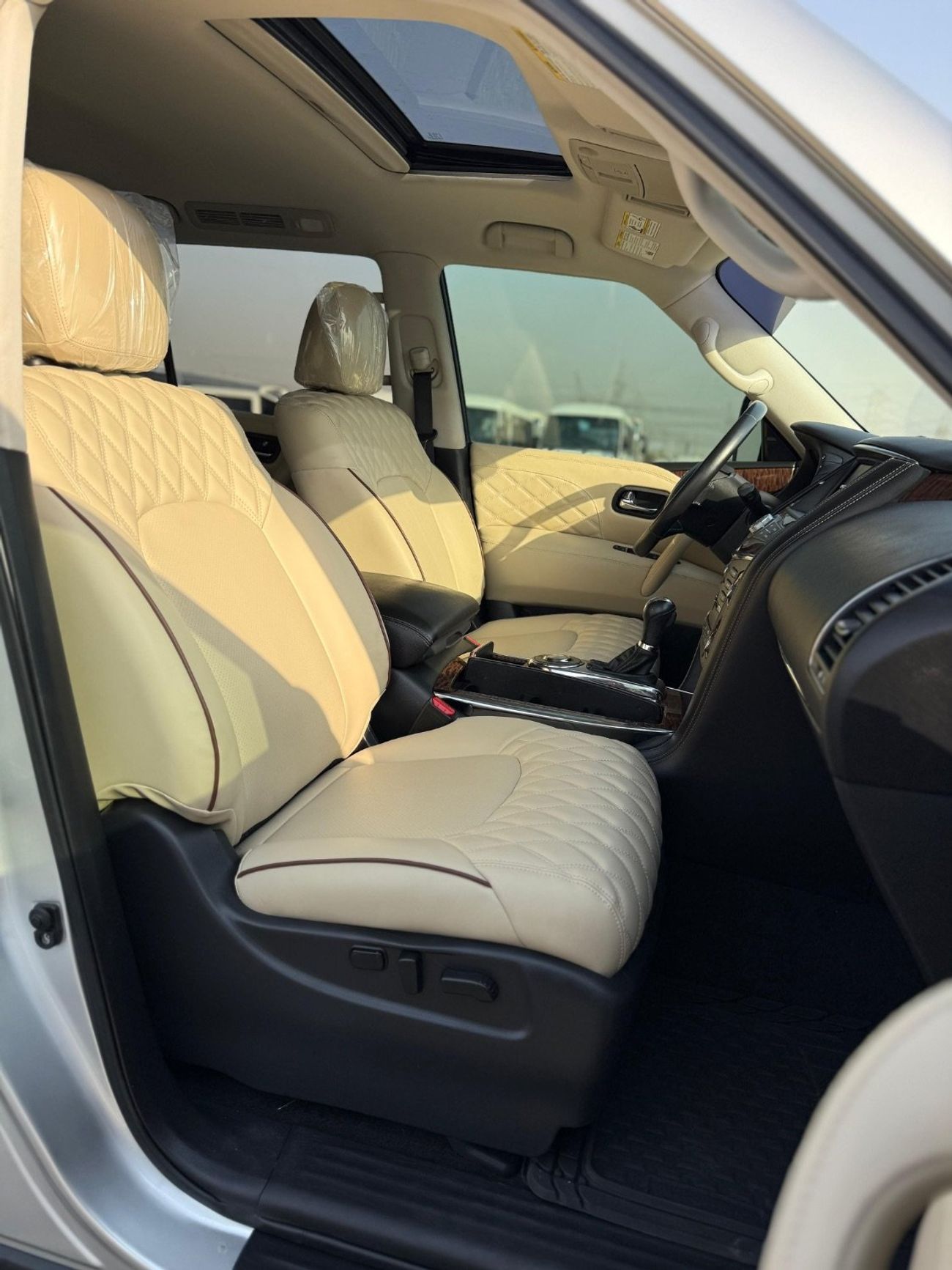 نيسان أرمادا Sl Full option 360 camera