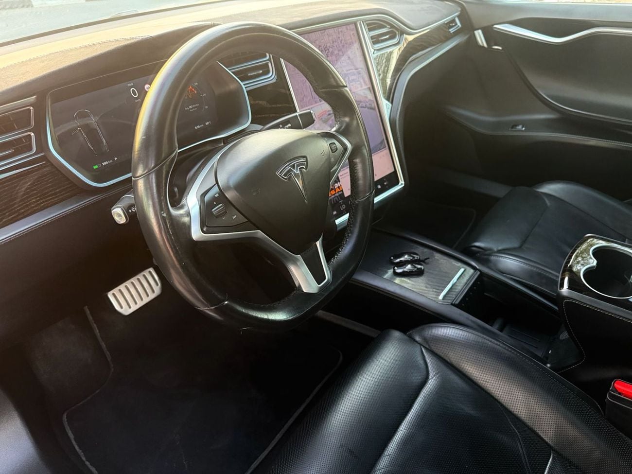 Tesla Model S P100D 2017 Tesla Model S P100D - GCC Specs - Excellent Condition
