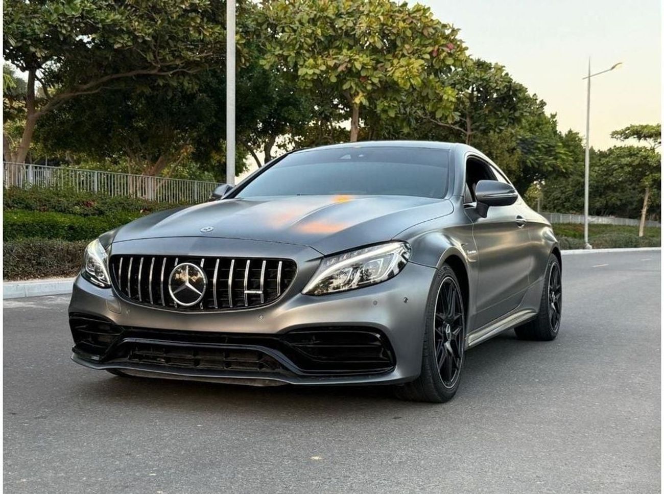 مرسيدس بنز C 63 AMG Std 4.0L