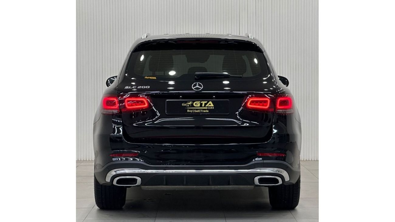 مرسيدس بنز GLC 200 Std 2021 Mercedes Benz GLC200 AMG, 2026 Mercedes Warranty, 2025 Mercedes Service Pack, Low Kms, GCC