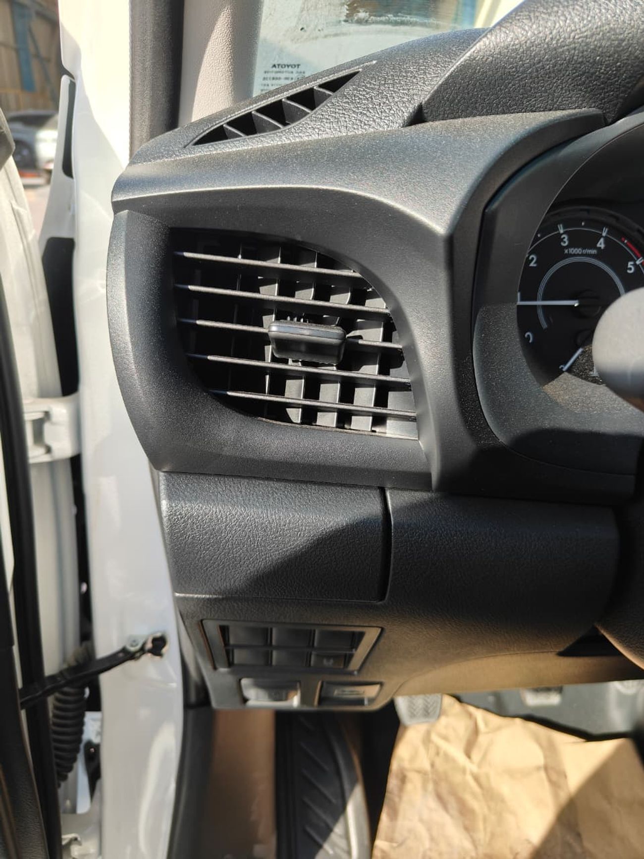 تويوتا هيلوكس 2026 Toyota Hilux DLX Single Cabin 3-Seater 2.4L 4-Cyl Diesel M/T 4x4 Only For Export